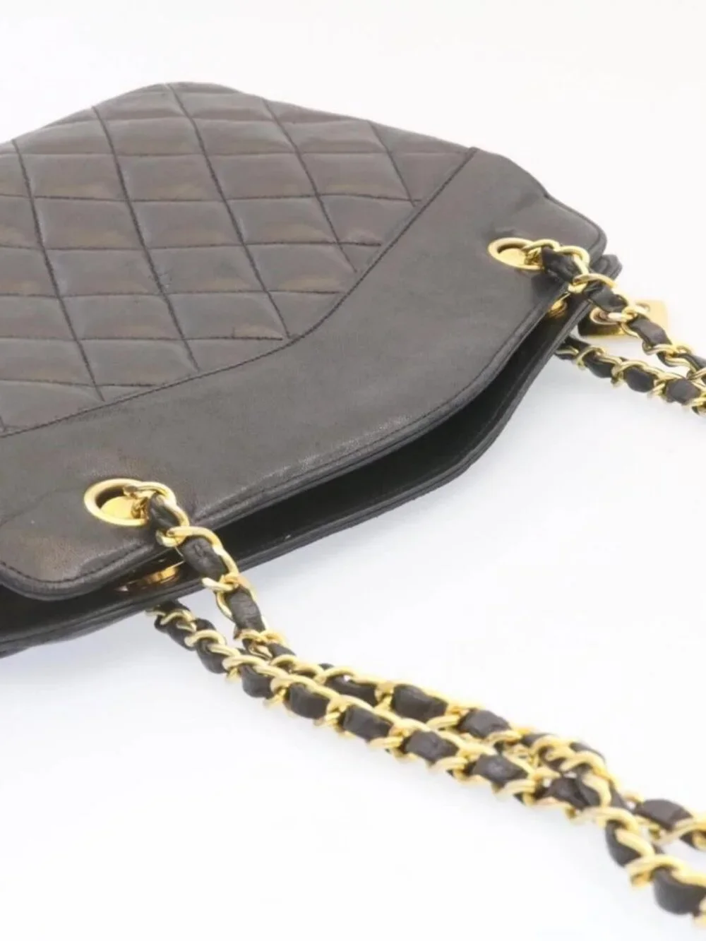 CHANEL Lamb Skin Matelasse Chain Shoulder Bag Black CC Auth am1201gV